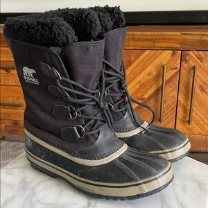 Sorel Black and Gray Insulated Boots